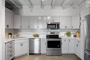 219 S 4th St, Waco, TX 76701 - Photo 8