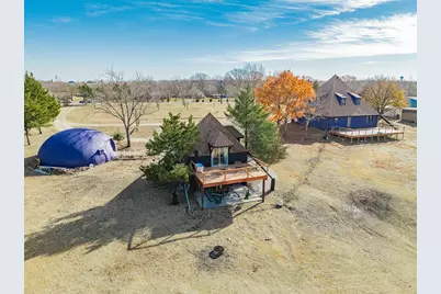 691 Bear Road, Van Alstyne, TX 75495 - Photo 2