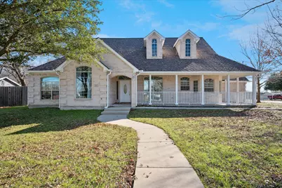 437 S 1st Street, Krum, TX 76249 - Photo 4