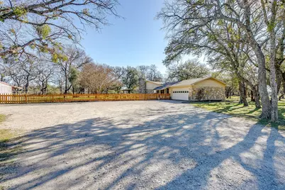 118 Woodcrest Street, Weatherford, TX 76087 - Photo 6