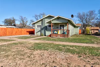 449 Clinton Street, Abilene, TX 79603 - Photo 2