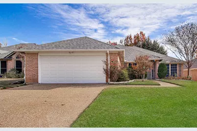 5505 Leffler Lane, Arlington, TX 76017 - Photo 2