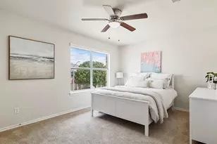 2305 Homewood Ln, Grand Prairie, TX 75050 - Photo 8