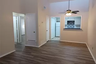 502 Dipert Ct, Arlington, TX 76012 - Photo 4