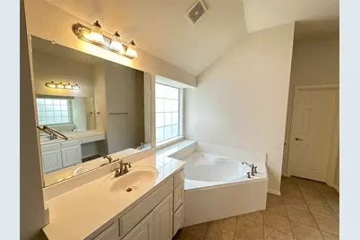 13350 Duesenberg Drive, Frisco, TX 75033 - Photo 16