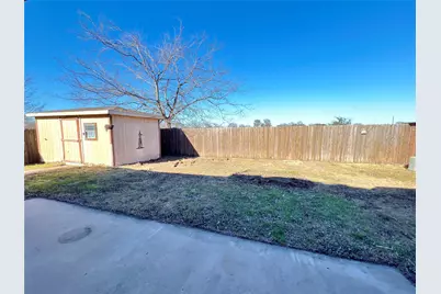 2023 Brooke Drive, Sanger, TX 76266 - Photo 18