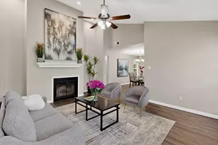 218 N Beacon St, Dallas, TX 75214 - Photo 2