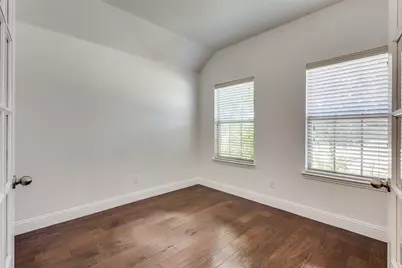 808 Goldenmist Drive, Little Elm, TX 75068 - Photo 4