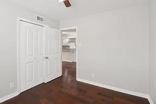 3109 Parker St, Irving, TX 75062 - Photo 14