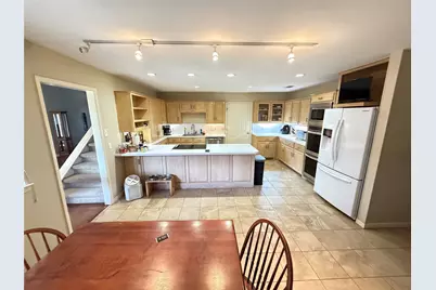 6218 Skylark Circle, North Richland Hills, TX 76180 - Photo 10