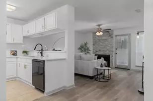 5981 Arapaho Rd, Dallas, TX 75248 - Photo 8