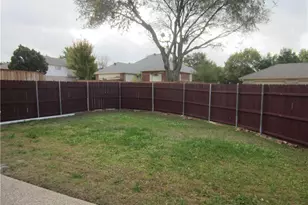 1800 Chester Dr, Plano, TX 75025 - Photo 14