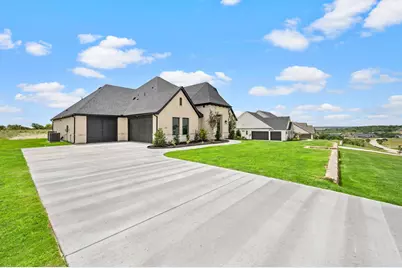 12109 Bella Vino Drive, Fort Worth, TX 76126 - Photo 2