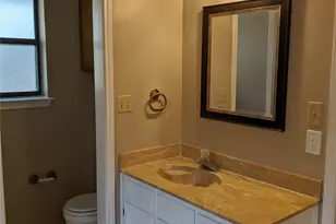 204 Bremen Dr, Hurst, TX 76054 - Photo 10