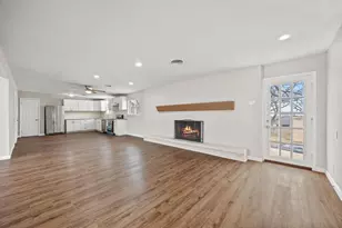 916 McCurry Ave, Bedford, TX 76022 - Photo 4