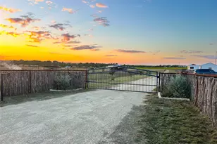 925 Clear Spg Rd, Stephenville, TX 76401 - Photo 22