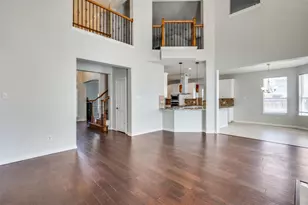 6433 Fianna Hills Dr, Fort Worth, TX 76132 - Photo 10