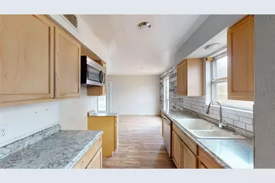 5610 Sarasota Drive, Arlington, TX 76017 - Photo 12