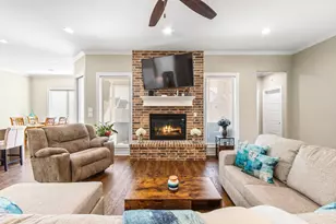 13008 Rainier Dr, Woodway, TX 76712 - Photo 10