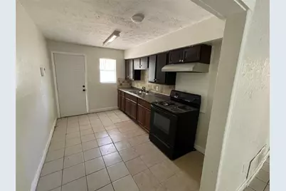 1411 Kingsley Drive, Dallas, TX 75216 - Photo 6