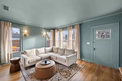 205 Cynisca Street, Waxahachie, TX 75165 - Photo 4