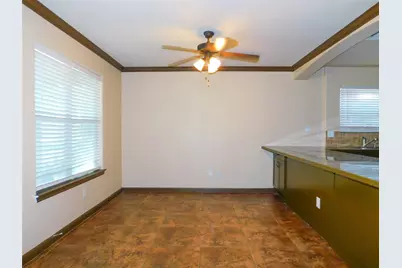 558 Jay, Shady Shores, TX 76208 - Photo 8