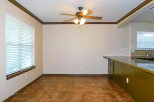 558 Jay, Shady Shores, TX 76208 - Photo 8