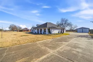 10675 Woodbridge Dr, Forney, TX 75126 - Photo 4