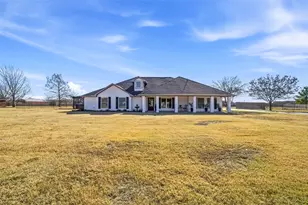 10675 Woodbridge Dr, Forney, TX 75126 - Photo 2