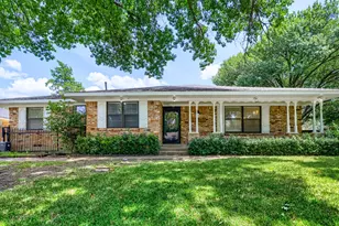 10860 Waterbridge Cir, Dallas, TX 75218 - Photo 2