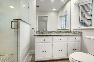 10860 Waterbridge Cir, Dallas, TX 75218 - Photo 22