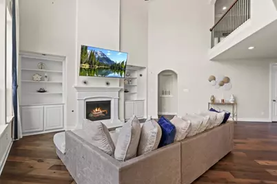 6944 Sea Harbor Drive, Grand Prairie, TX 75054 - Photo 8