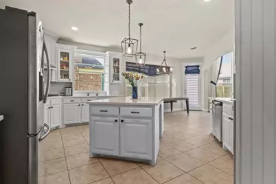 6944 Sea Harbor Drive, Grand Prairie, TX 75054 - Photo 4
