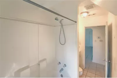 1501 W Boyce Avenue, Fort Worth, TX 76115 - Photo 8