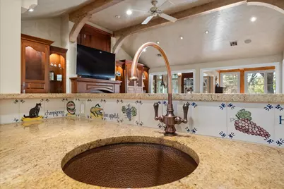 2212 Bowie Drive, Corsicana, TX 75110 - Photo 10