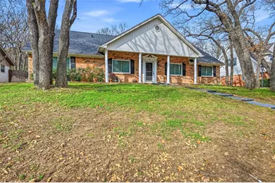 3015 Yellowstone Drive, Arlington, TX 76013 - Photo 1