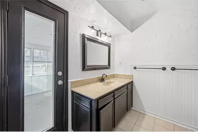 3015 Yellowstone Drive, Arlington, TX 76013 - Photo 6