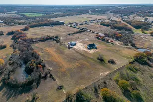 8140 Lavender Rd, Springtown, TX 76082 - Photo 4