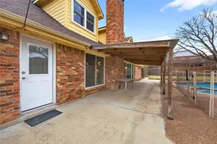 2032 Briar Trail, Hurst, TX 76054 - Photo 28