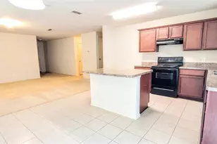 1409 S Raven Dr, Sherman, TX 75092 - Photo 2