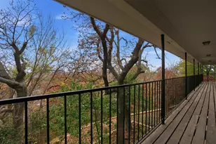 1004 Crowley Rd, Arlington, TX 76012 - Photo 32