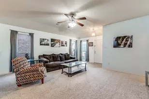 300 Black Bear Dr, McKinney, TX 75071 - Photo 4