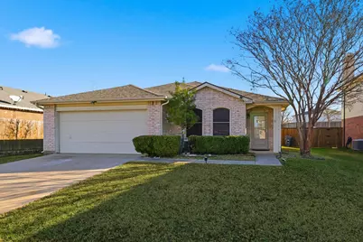 8405 Seven Oaks Lane, Denton, TX 76210 - Photo 2