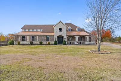 4421 Merritt Rd, Sachse, TX 75048 - Photo 2
