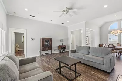 1133 Seminole Trail, Carrollton, TX 75007 - Photo 6