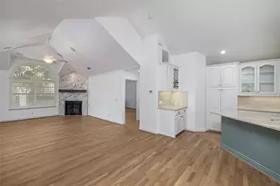 3200 Rosemeade Dr, Fort Worth, TX 76116 - Photo 8