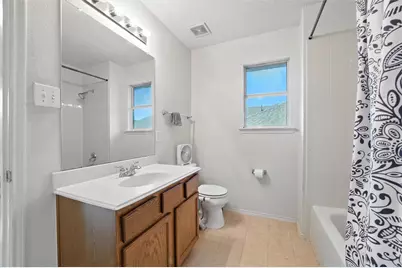 525 Magnolia Trail, DeSoto, TX 75115 - Photo 10