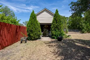 6108 N Ridge Rd, Fort Worth, TX 76135 - Photo 20