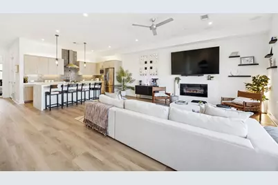 1901 S Harwood Street #107, Dallas, TX 75215 - Photo 18