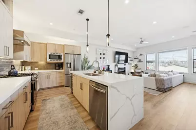 1901 S Harwood Street #107, Dallas, TX 75215 - Photo 10